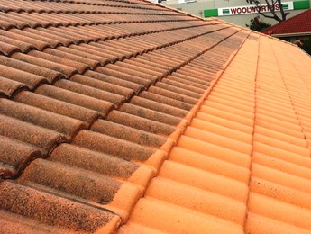 Tiled roof cleaning
